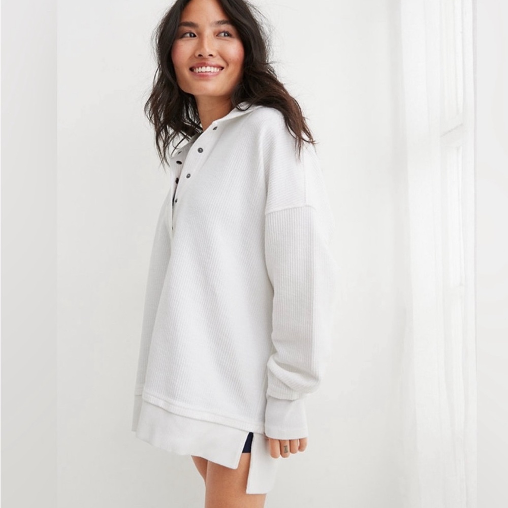 Aerie ribbed white sweatshirt